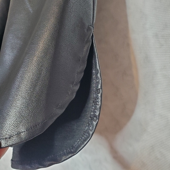 ASOS Black Leather Shorts - Picture 6 of 8